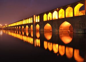 E:\Raya marketing\نورپردازی بنای تاریخی\640px-Si-o-se-Pol.jpg