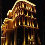 22 نمونه زیبا نورپردازی نمای ساختمان